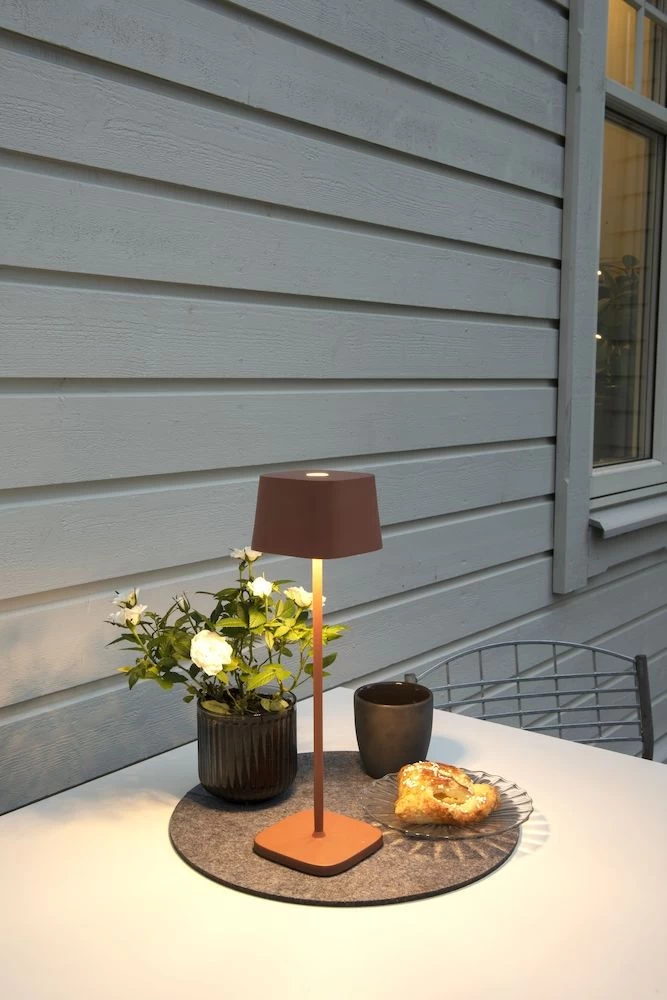 KONSTSMIDE Capri LED USB Akku Tischleuchte Terrakotta Dimmbar 2700/3000K 10 KONSTSMIDE Capri LED USB Akku Tischleuchte Terrakotta Dimmbar 2700/3000K – Bild 8