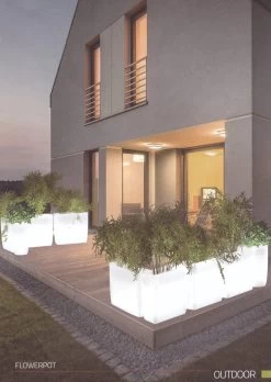 Nowodvorski FLOWERPOT S Beleuchteter Pflanzkübel Weiß -Lichtwelt Verkauf nv9711 1